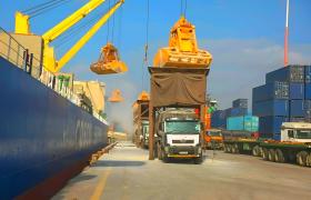 How to Handle Oversized or Heavy Parcels